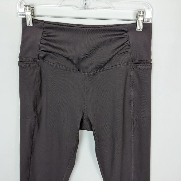 Free People Movement Breathe Easy Legging Capri Crop - Picture 10 of 13